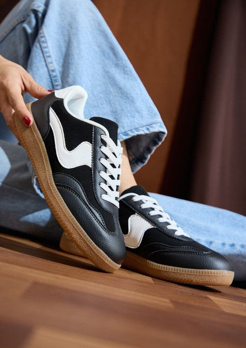 MEL FASHION SNEAKERS