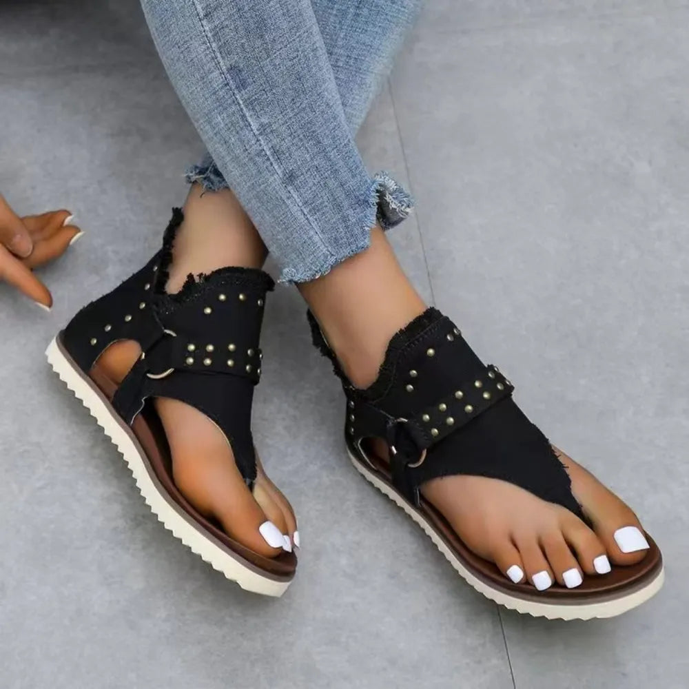 Stylish Open Toe Studded Flat Sandals