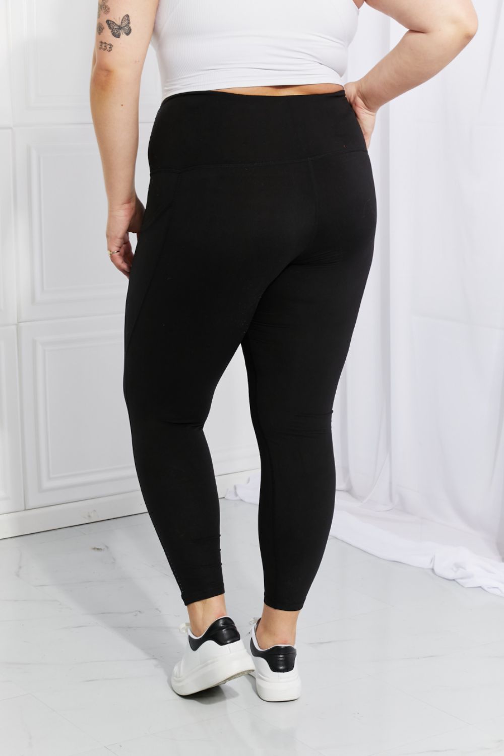 Leggings Depot Full Size Strengthen and Lengthen Reflective Dot Active