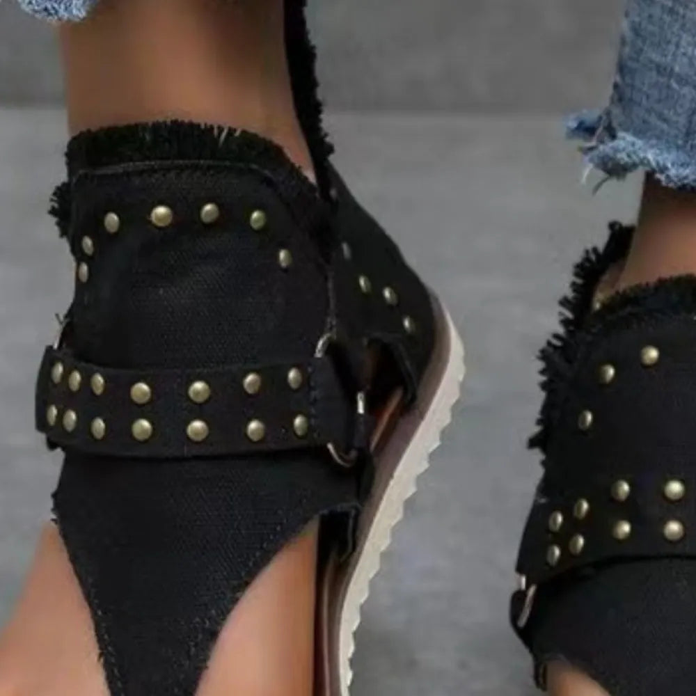 Stylish Open Toe Studded Flat Sandals