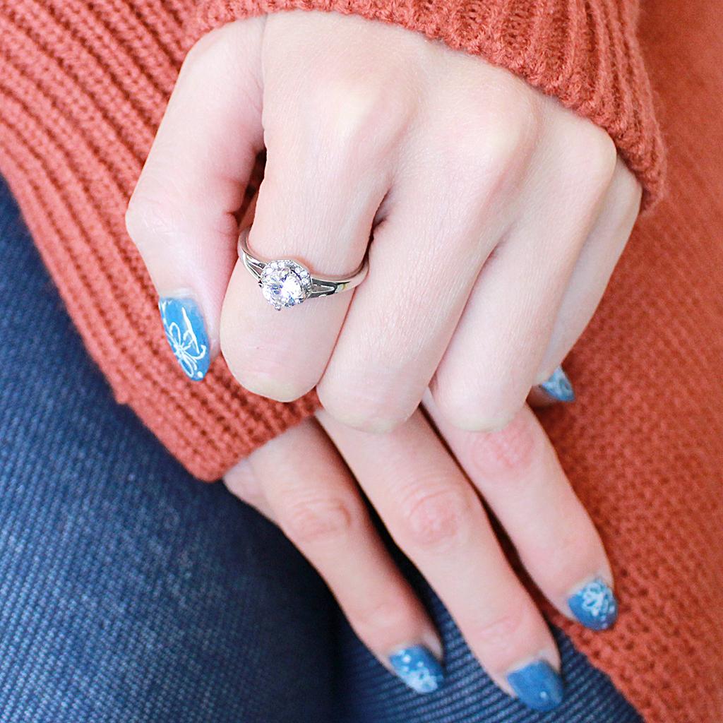 DA150 - High polished (no plating) Stainless Steel Ring with AAA Grade