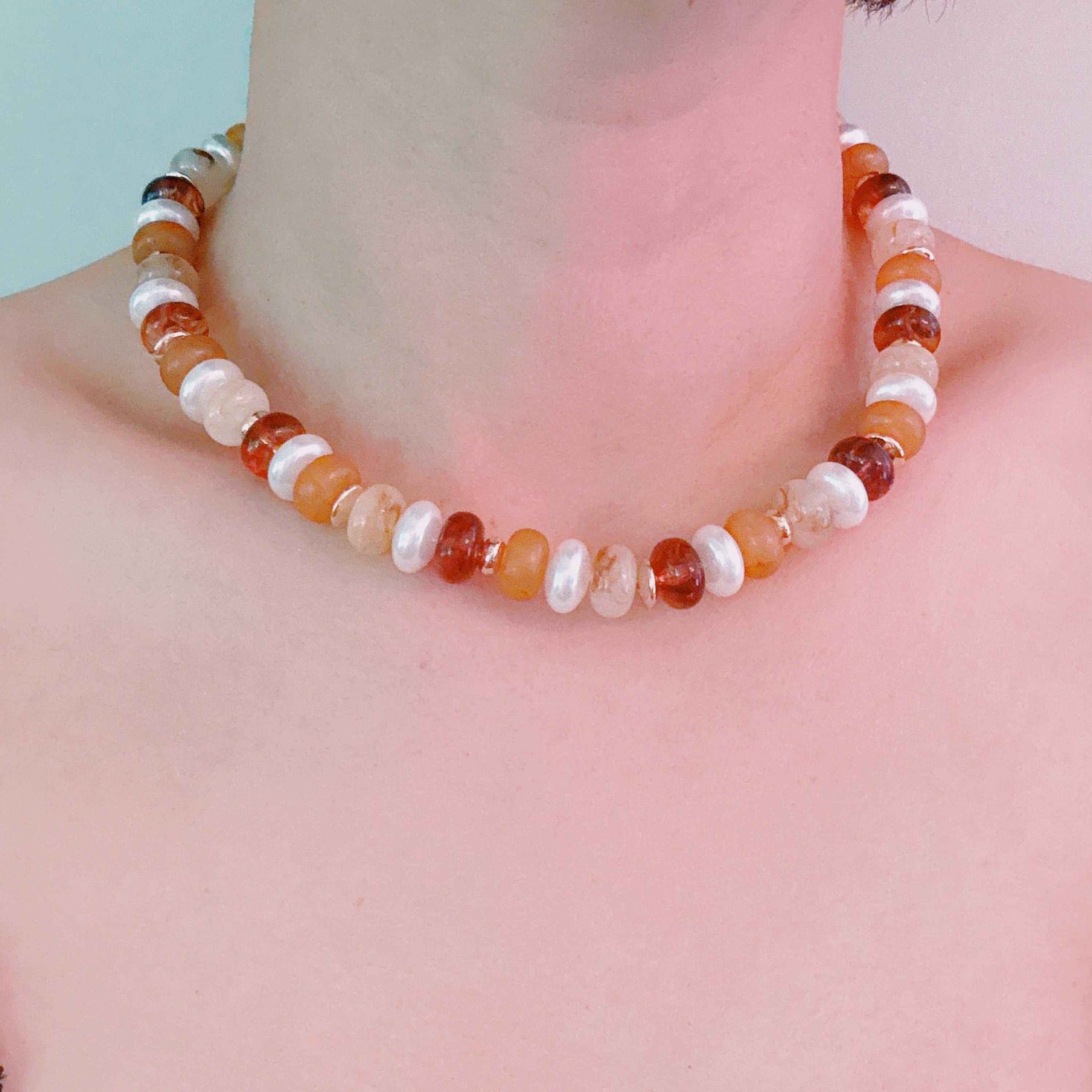 Golden Earth Gem Beaded Necklace – Warm-Toned Beads with Natural