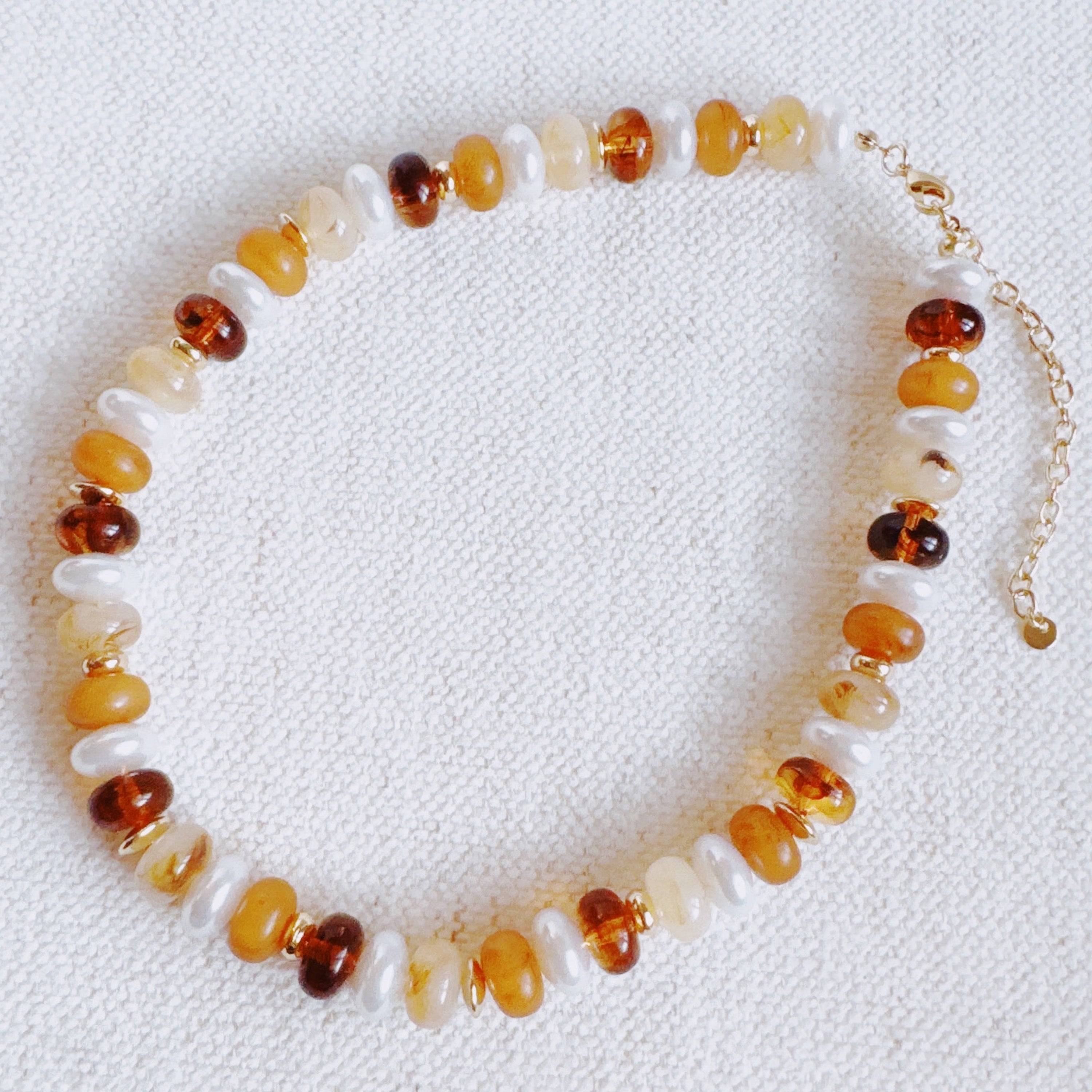 Golden Earth Gem Beaded Necklace – Warm-Toned Beads with Natural