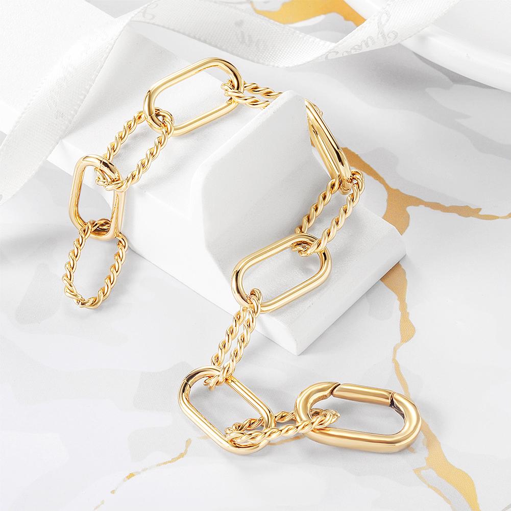 THREADER INTERLOCKING BRACELET