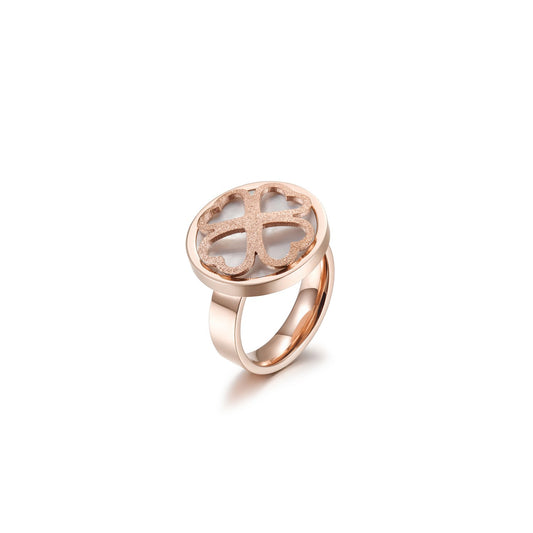 ROSE GOLD CLOVER RING