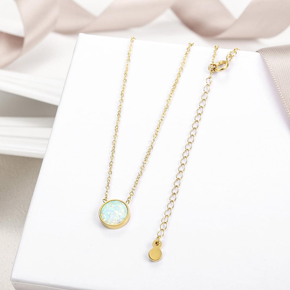Round Opal Pendant Necklace-Gold