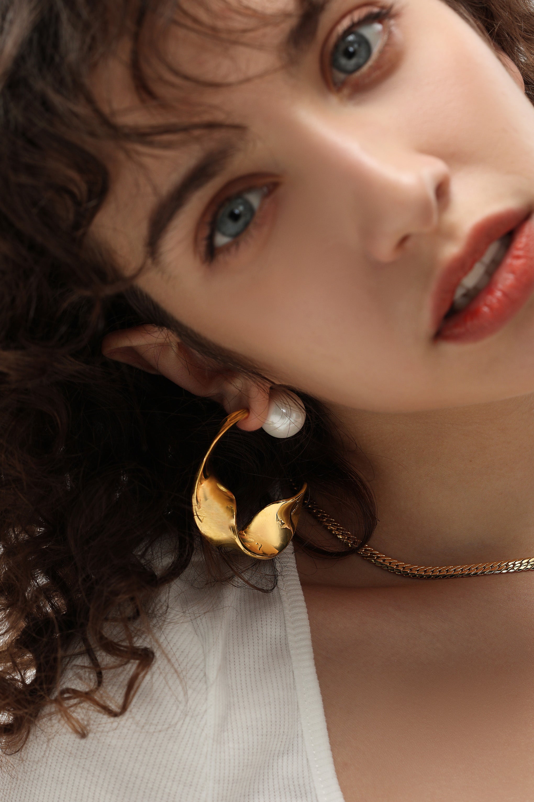 Gold Chunky Wave Hoop Earrings
