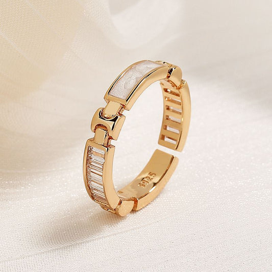 Champagne Gold Bone Light Luxury High Jewellery Ring For Women