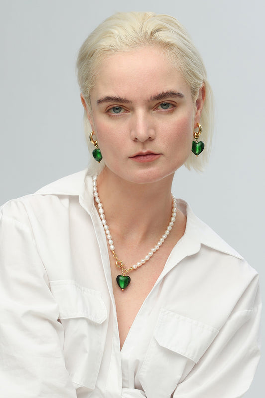 Esmée Green Murano Heart Pendant Pearl Necklace