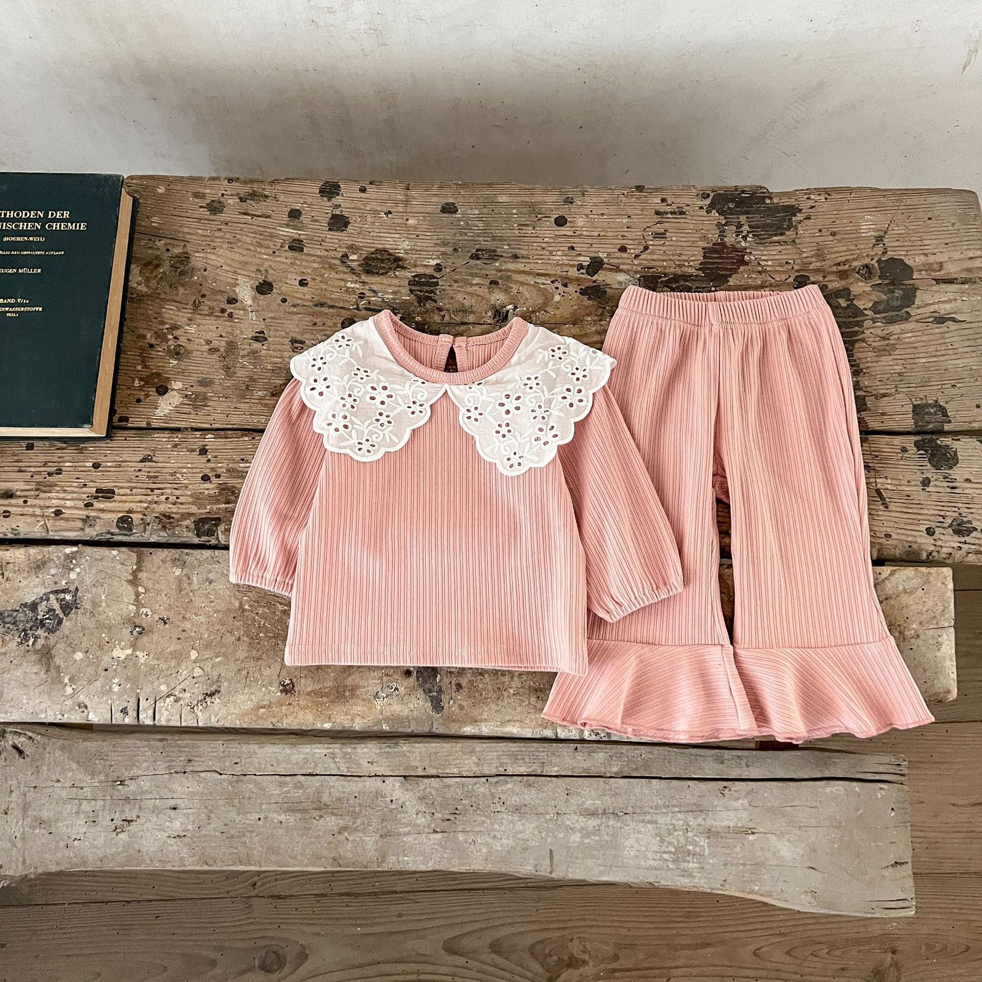 Spring Baby Kids Girls Hollow-Out Collar Top And Flared Pants Clothing