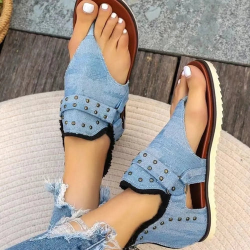 Stylish Open Toe Studded Flat Sandals
